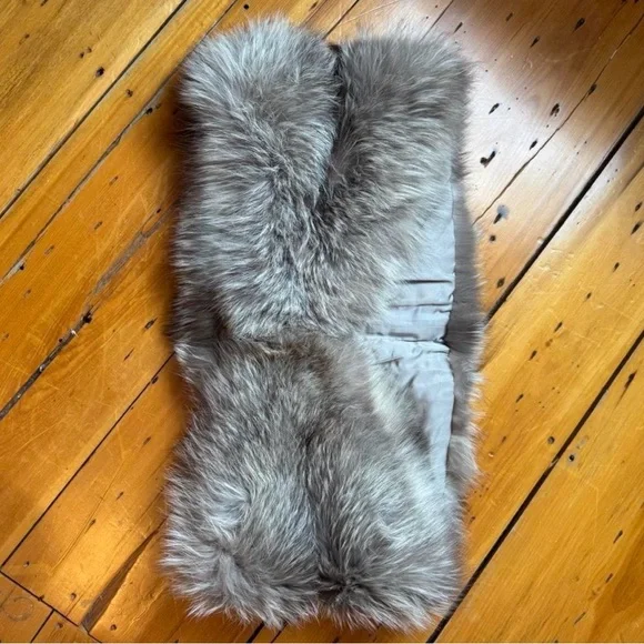Grey Genuine Fox Fur Vintage 1950’s Stole/Shawl Wrap - Picture 5 of 9
